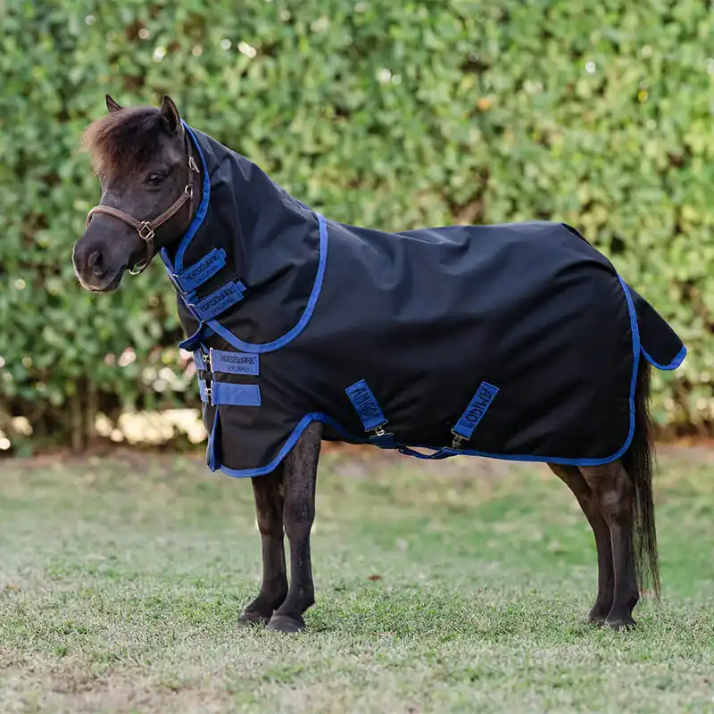 Abverkauf Horseware Amigo Ripstop 900D Plus Petite Turnout 0g - Black/Classic Blue, 65